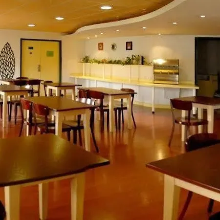 Hotelf1 Massy Tgv * Igny (Essonne)