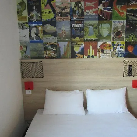 Hotelf1 Massy Tgv Hotel *