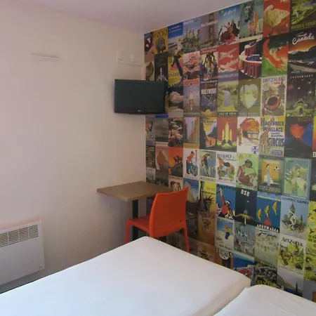 Hotelf1 Massy Tgv Hotel